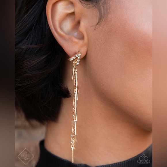 Linear Landmark - Gold - Picture 1 of 2